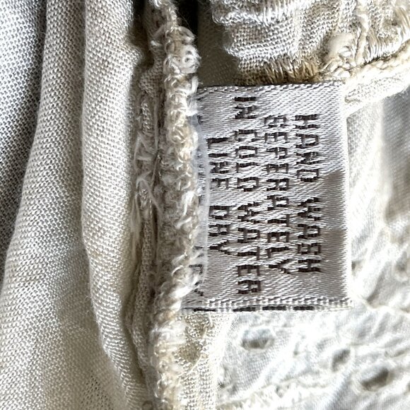 SOLITAIRE Women’s Boho Embroidered Gray Tunic Top Size 2X - Picture 11 of 11